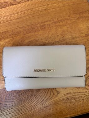 Michael Kors Light Cream Saffiano Leather Continental Wallet with Gold Logo